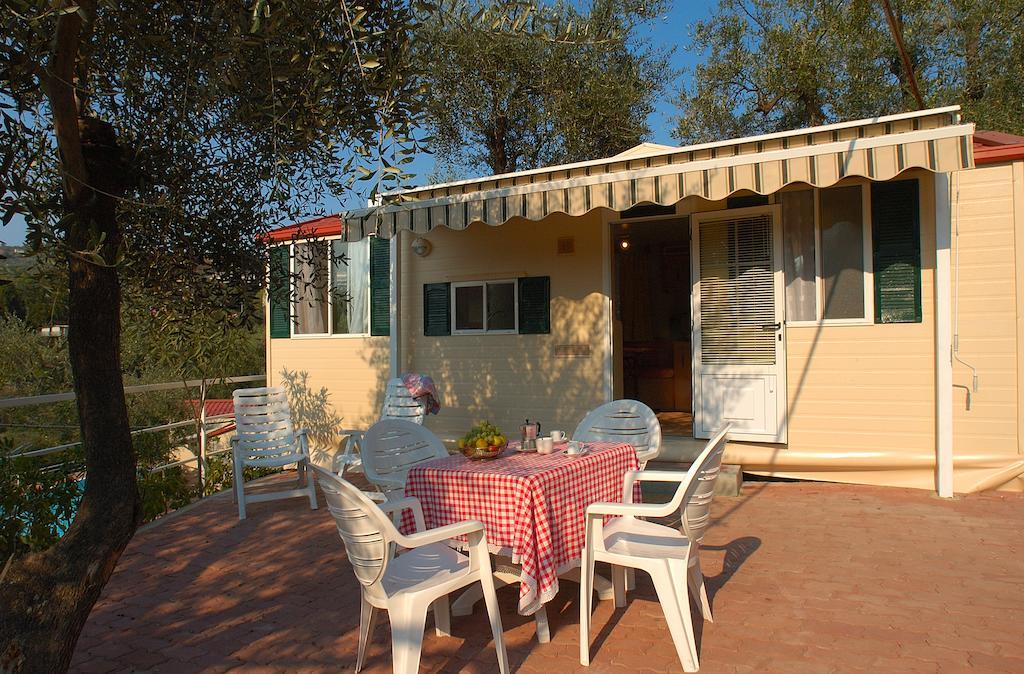 Camping Edy Diano Marina Eksteriør bilde